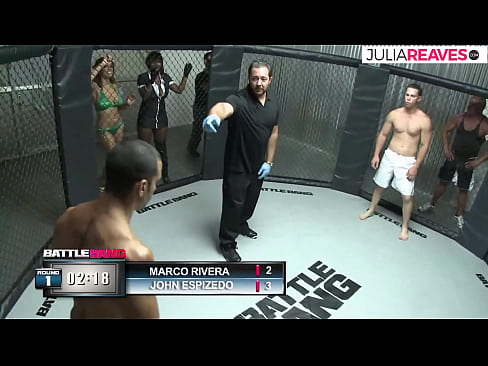 ❤️ Ο Ultimate Fighter γαμάει ένα κορίτσι αμέσως μετά από έναν αγώνα στο ρινγκ ❌ Πόρνο ☑